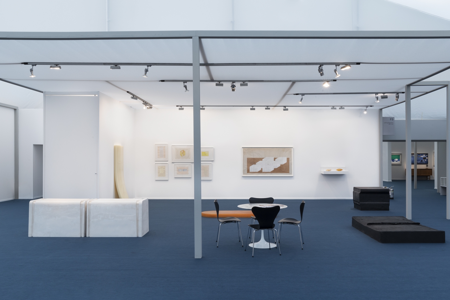 Luhring Augustine

Frieze Masters, Stand F05

Installation view

2019