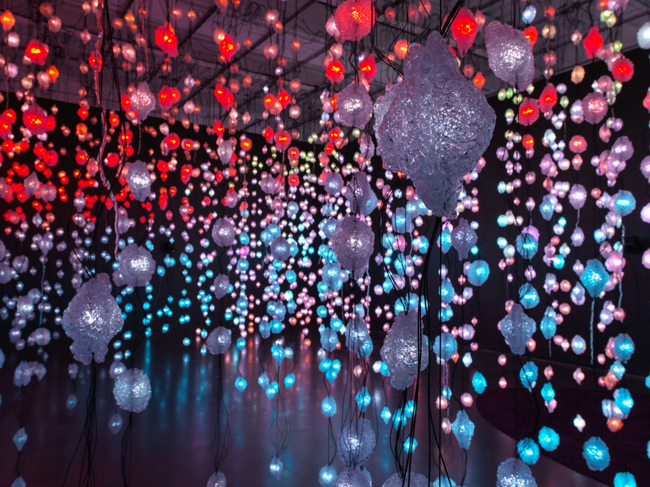 Pipilotti Rist
Pixelwald (Pixel&amp;nbsp;Forest), 2016
Hanging LED light installation and media player
Duration: 35 minutes
Dimensions variable
Installation view,&amp;nbsp;Pixel Forest
October 26, 2016 &amp;ndash; January 15, 2017
New Museum, New York