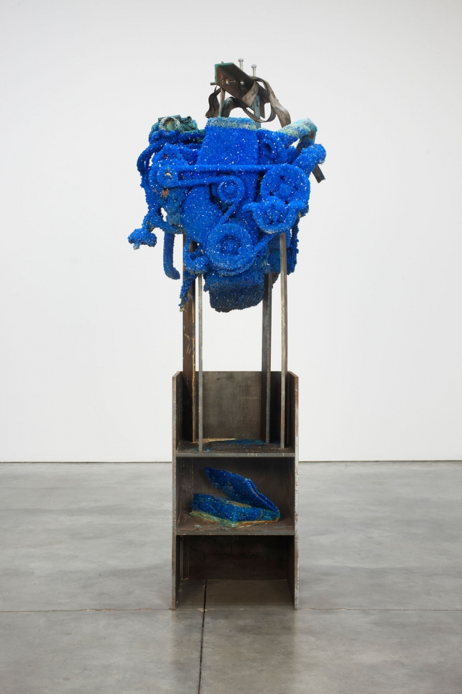 Roger Hiorns
Untitled, 2013
Steel, engine, and copper sulphate
66 7/8 x 22 7/8 x 26 3/4 inches
(170 x 58 x 68 cm)