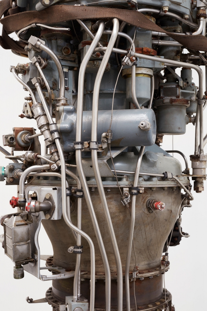 Roger Hiorns
Adolescent Torso, 2013
​Detail
Steel, webbing, jet engine, brain matter, citalopram
106 x 35 1/2 x 35 1/2 inches
(269.24 x 90.17 x 90.17 cm)